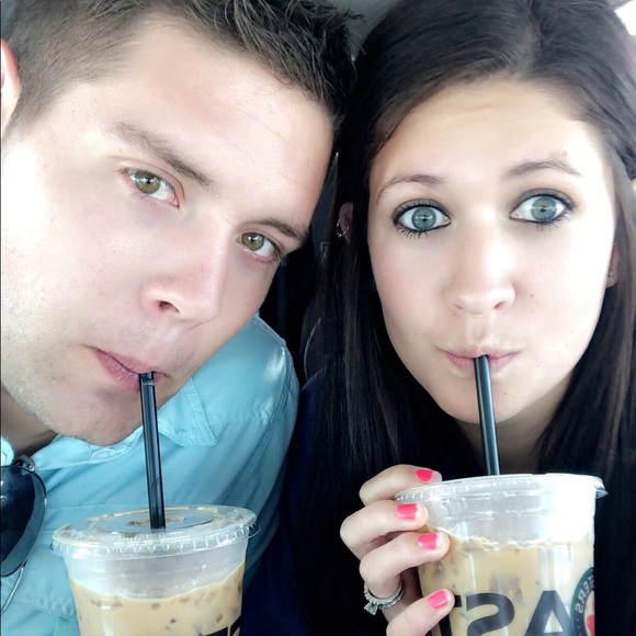 Meet your Posher, Savanna - Picture 2 of 4